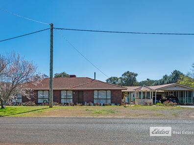 13 Jayes Road, Balingup WA 6253