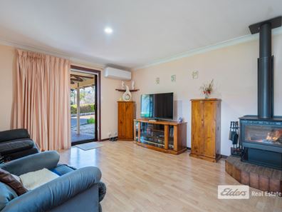13 Jayes Road, Balingup WA 6253