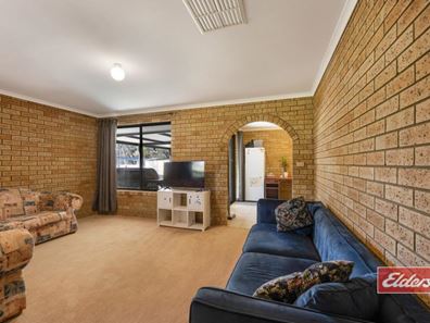 26 Polo  Road, Deepdale WA 6532