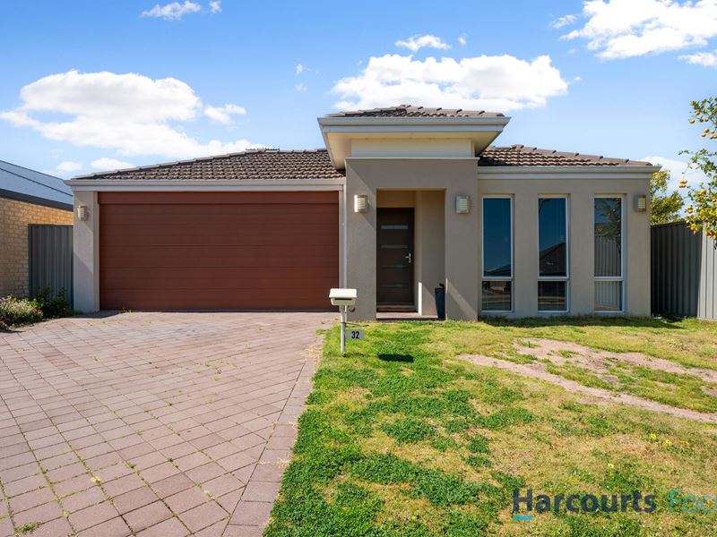 32 Durant Way, Piara Waters WA 6112
