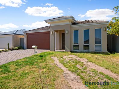 32 Durant Way, Piara Waters WA 6112