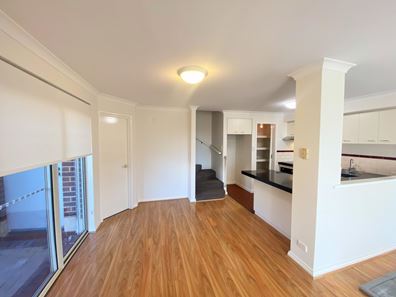 1/5 Conroy Street, Maylands WA 6051