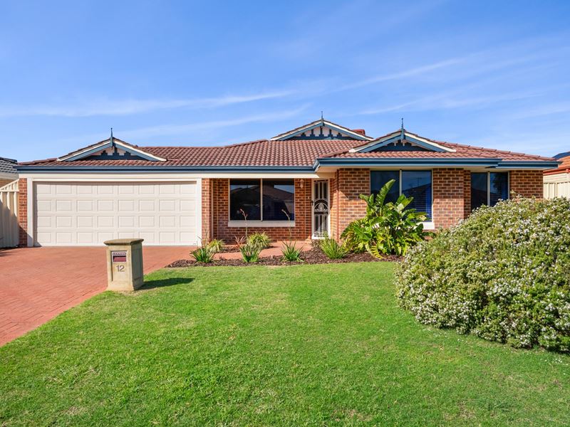 12 L'Esterel Way, Port Kennedy
