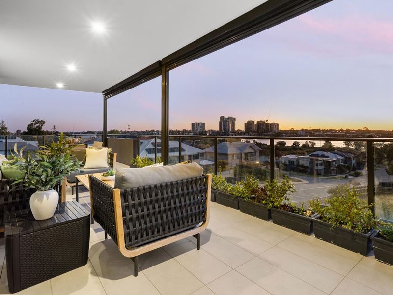 201/8 Henley Street, Como