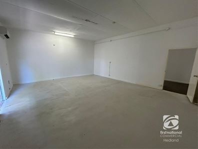 974 Central Road, Tom Price WA 6751