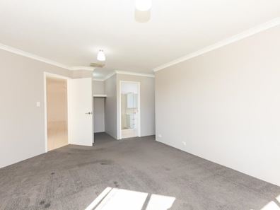 10 Properjohn Drive, Rockingham WA 6168