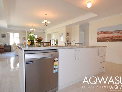 15 Waterview Way, Singleton WA 6175