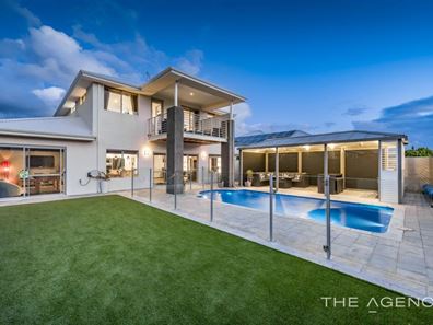 7 Seabird Bend, Jindalee WA 6036