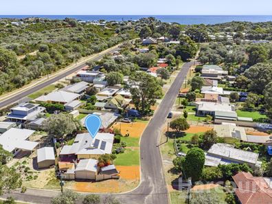 27 Fairway Terrace, Preston Beach WA 6215