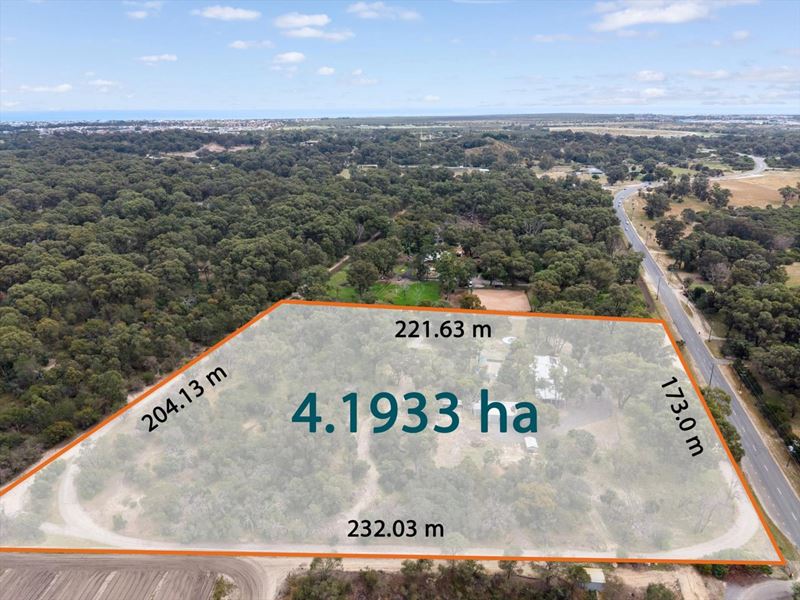 165 Stakehill Road, Karnup WA 6176