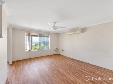 11 Bellimos Drive, Wandina WA 6530