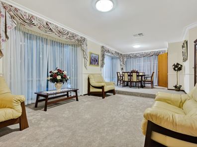 5 Regan Place, Seville Grove WA 6112