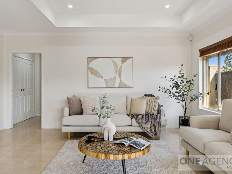 6 Coralvine Grange, Stirling