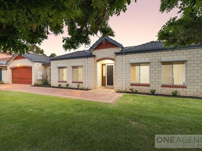 6 Coralvine Grange, Stirling WA 6021