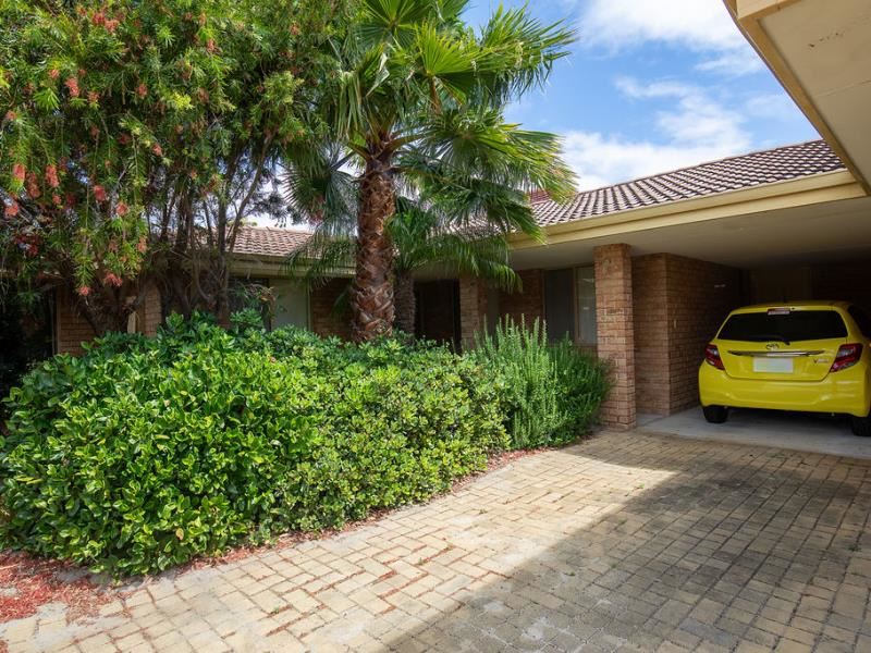 4/14 Randall  Street, Dianella