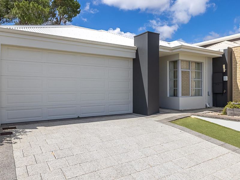 7 Isla Place, Piara Waters