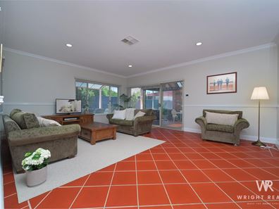 7 Rosa Mews, Woodvale WA 6026