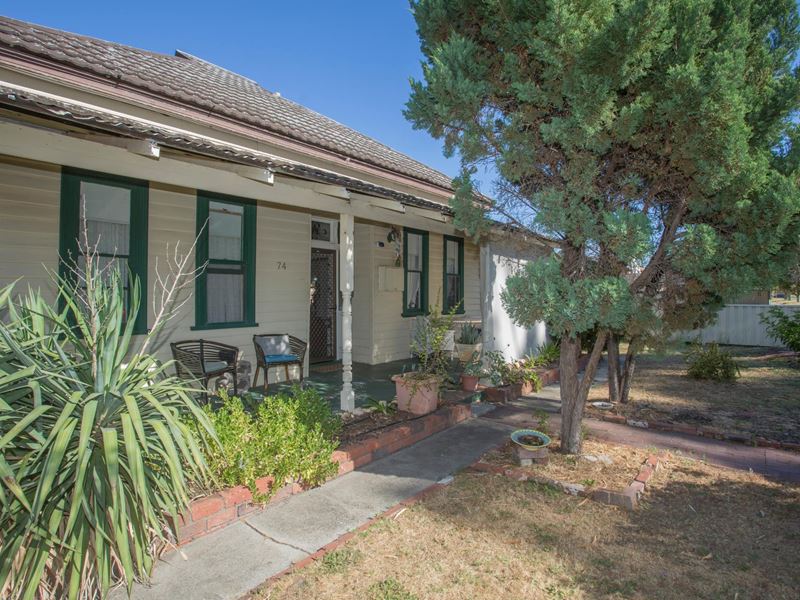 74 Ferguson St, Midland