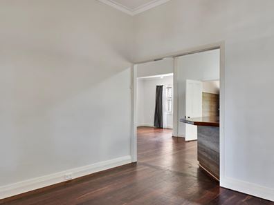231 Third Street, Wonthella WA 6530