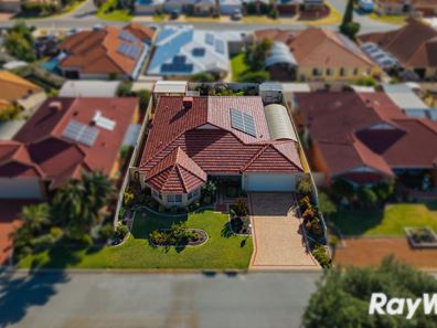 22 Brouwer Trail, Dudley Park WA 6210