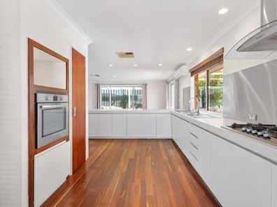 15 Arthurs Vale, Quinns Rocks WA 6030