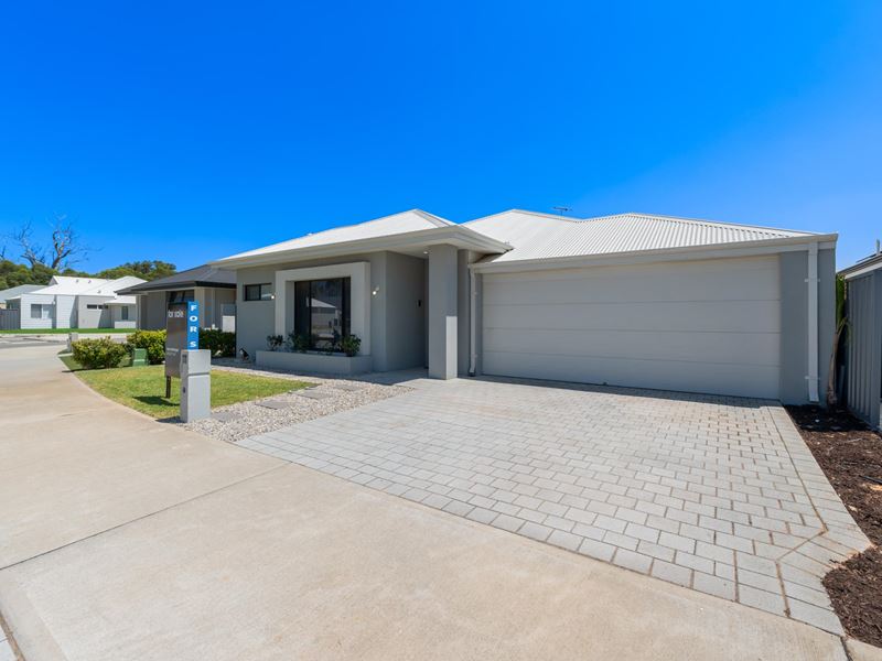 11 Gresham Boulevard, Baldivis