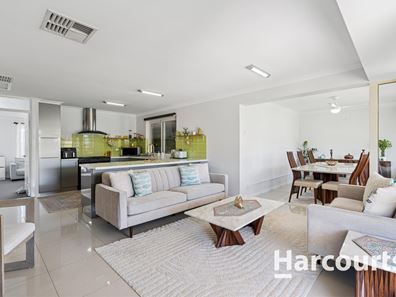 5 Dilga Lane, Quinns Rocks WA 6030