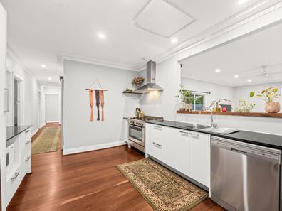 22 Eudoria Street, Gosnells WA 6110