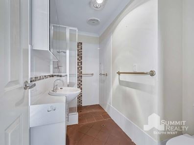 12B Wilson Street, Carey Park WA 6230