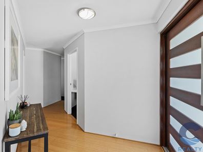 32 Brockwell Parkway, Landsdale WA 6065