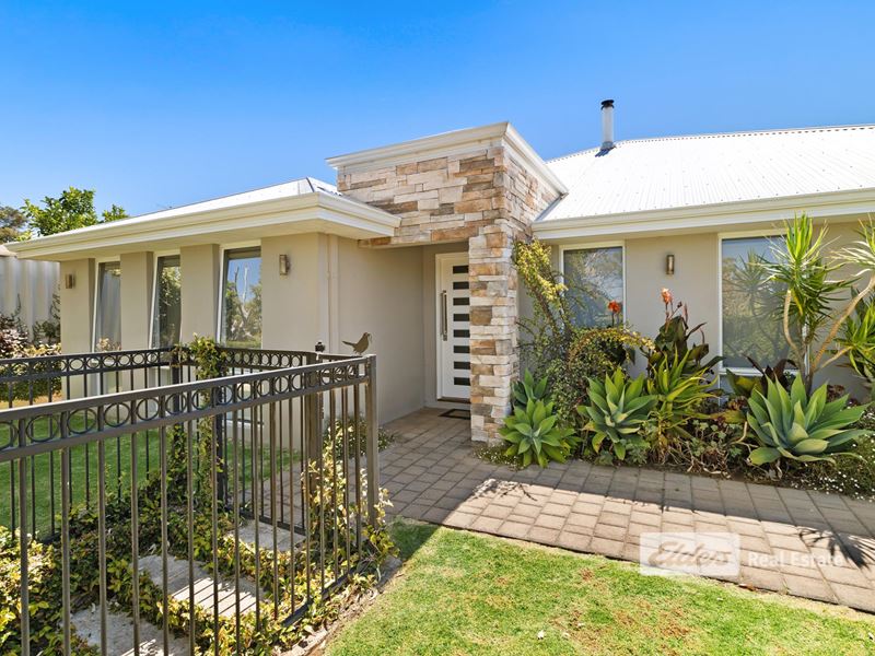 21 Sherwood Drive, Dalyellup WA 6230