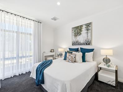33 Bluegrass Street, Treeby WA 6164