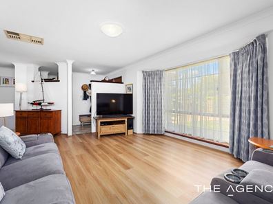 119 Flinders Avenue, Hillarys WA 6025