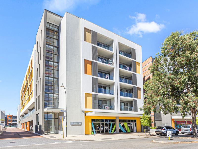 95/10 Sleeper Lane, Cockburn Central WA 6164