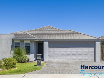 9 Boorara Road, Ellenbrook WA 6069