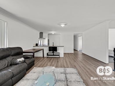 4 Hawkesbury Way, Australind WA 6233