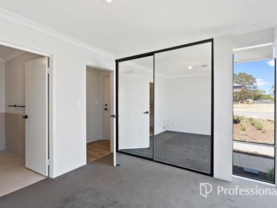 5 Sontag Way, Forrestdale WA 6112