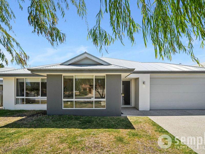 7 Hird Road, Success WA 6164