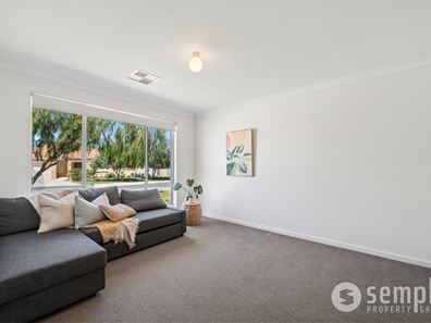 7 Hird Road, Success WA 6164