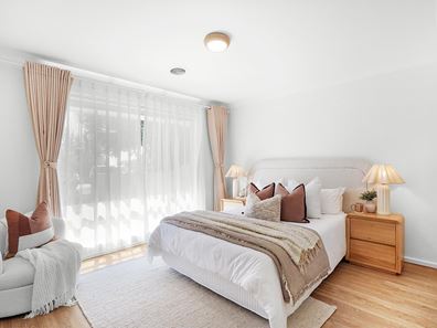 7 Pennant Place, Woodvale WA 6026