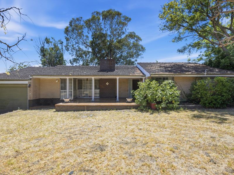 16 Haslemere Drive, Mount Nasura