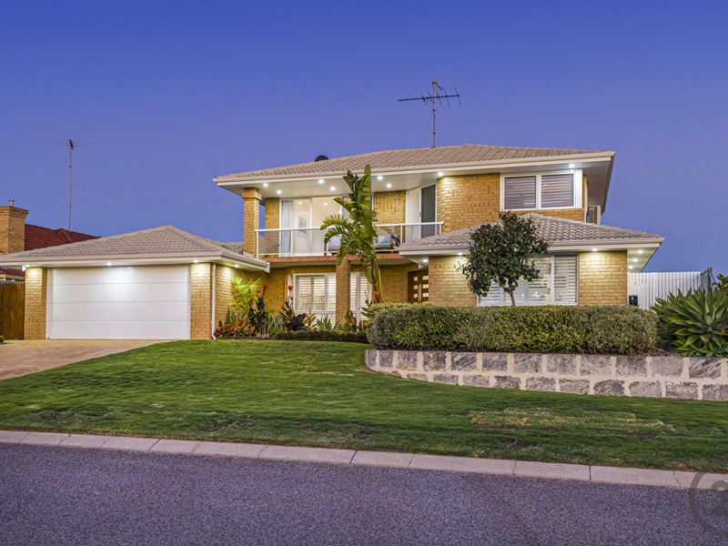 29 Leveque Loop, San Remo WA 6210