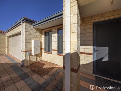 58B Eastbourne Crescent, Nollamara WA 6061