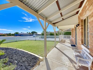 8 Teetree Court, Beechboro WA 6063