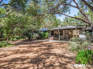 1950 Great Eastern Highway, Glen Forrest WA 6071