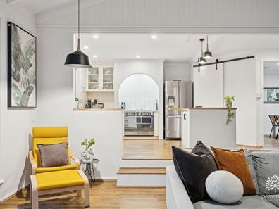 4 Michael Crescent, Boya WA 6056