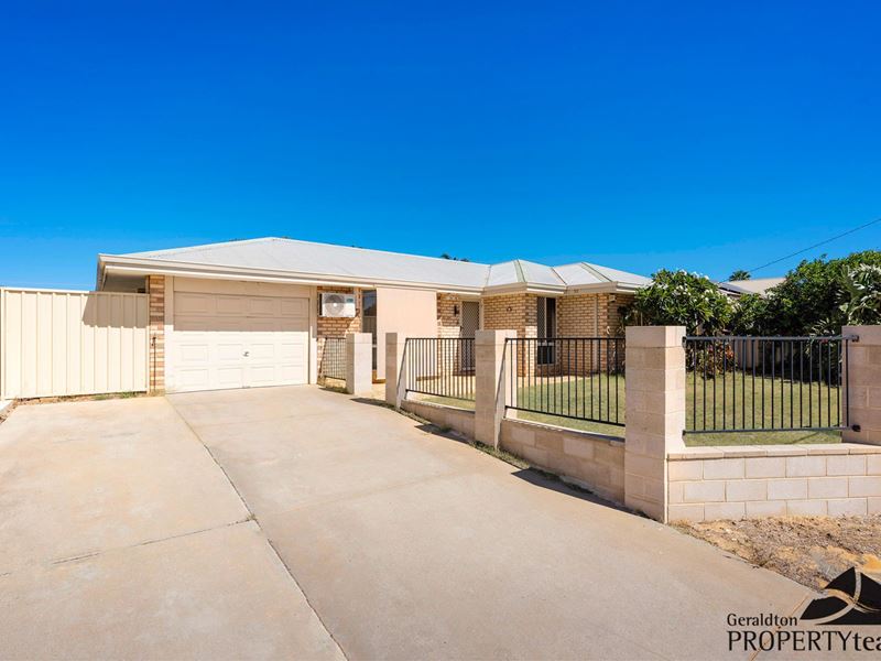 8 Naomi Way, Karloo