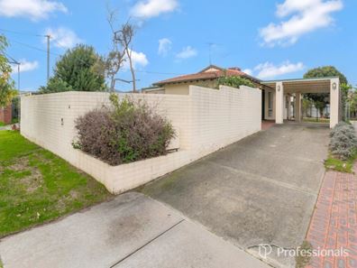 132A Centre Street, Queens Park WA 6107