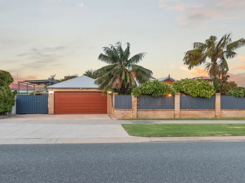 46 Yanrey Street, Golden Bay