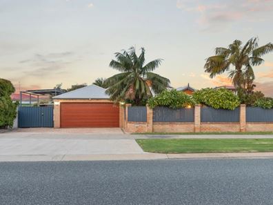 46 Yanrey Street, Golden Bay WA 6174